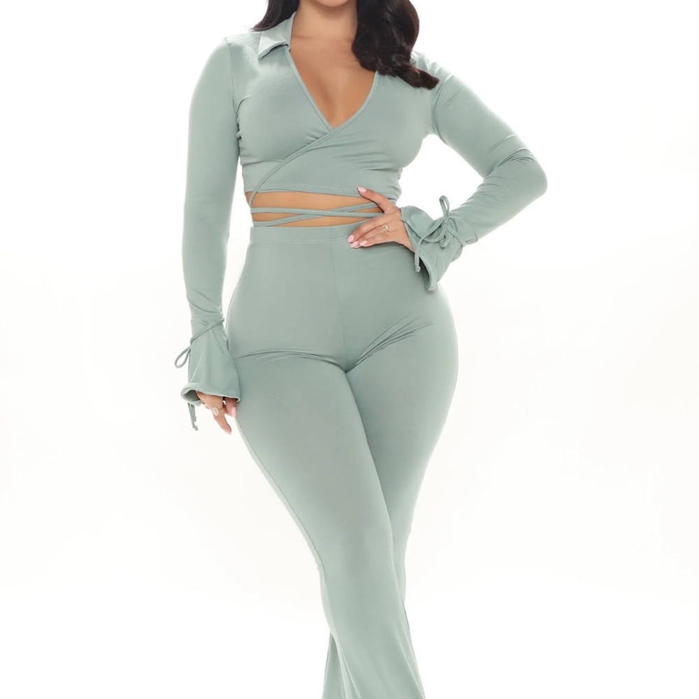 Sage Two Piece Matching Set
